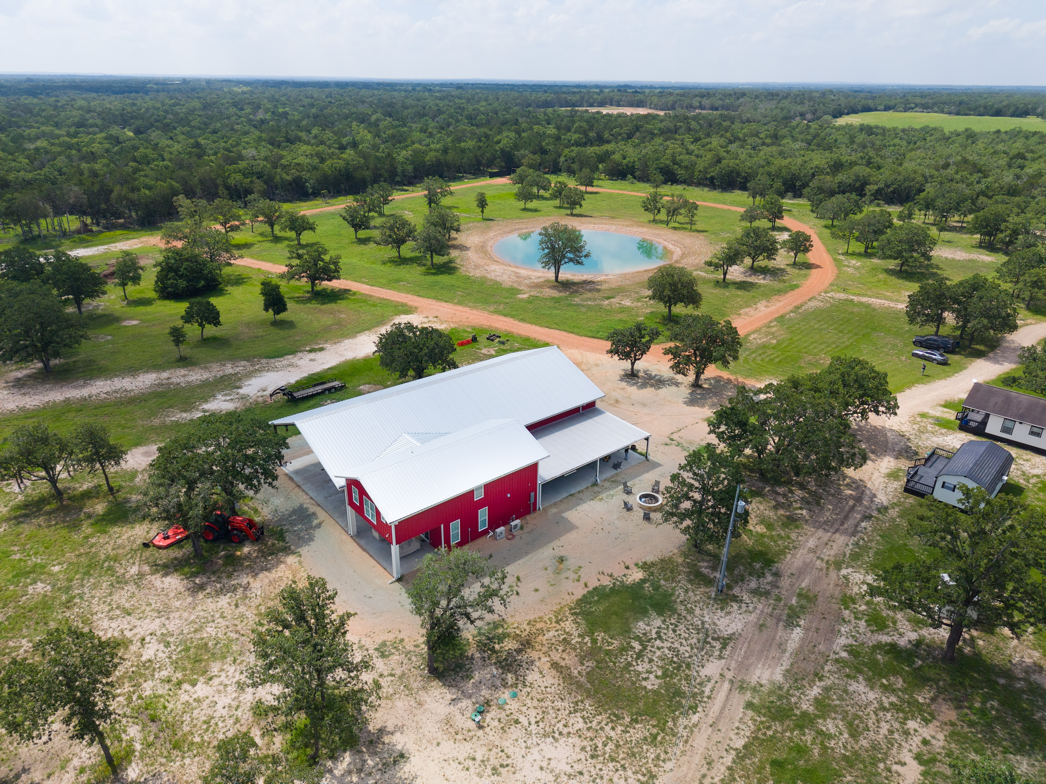 metal-building-in-flatonia-tx-aerial-view